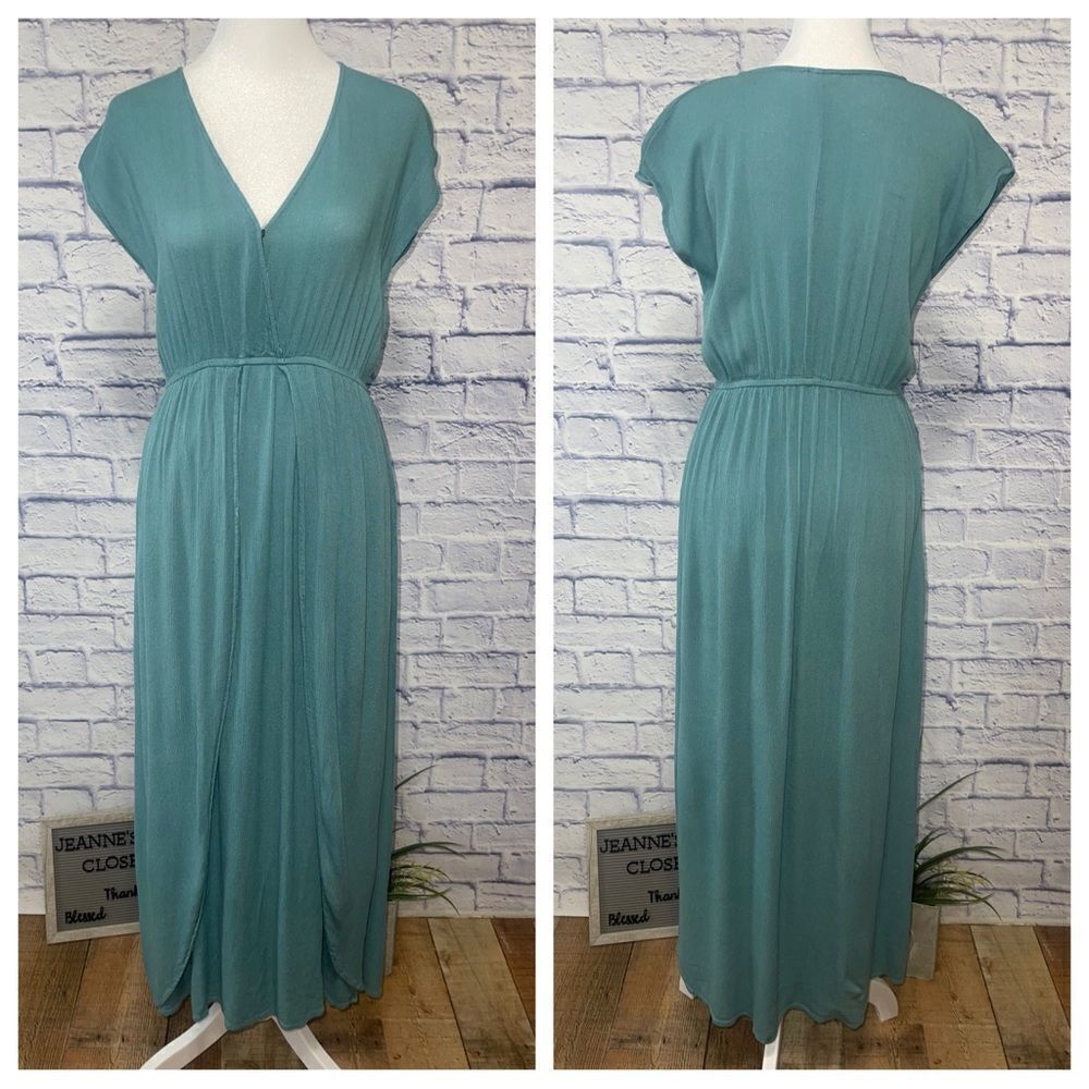💜 Hem & thread teal dress